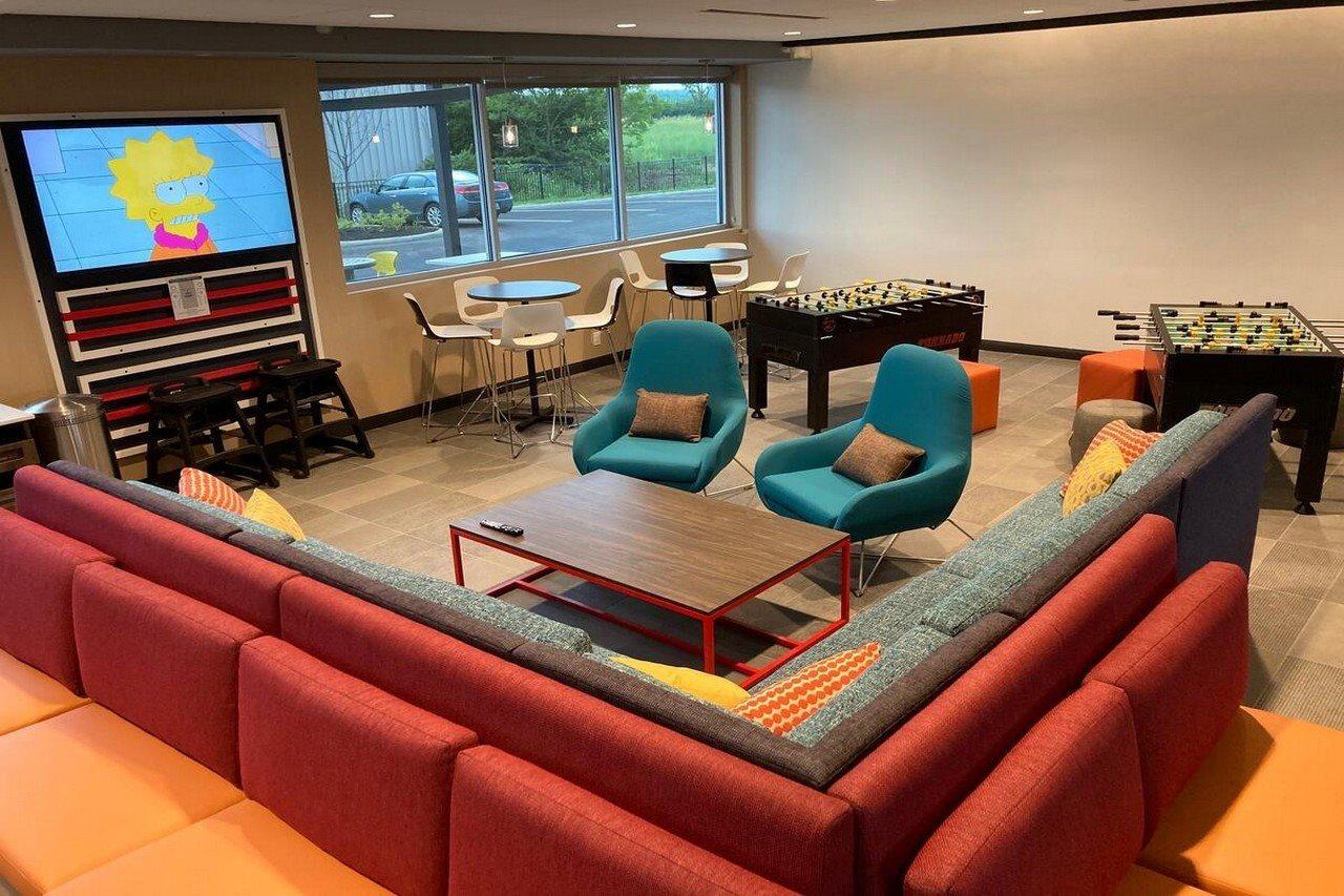 Tru By Hilton Monroe, Oh Hotell Exteriör bild
